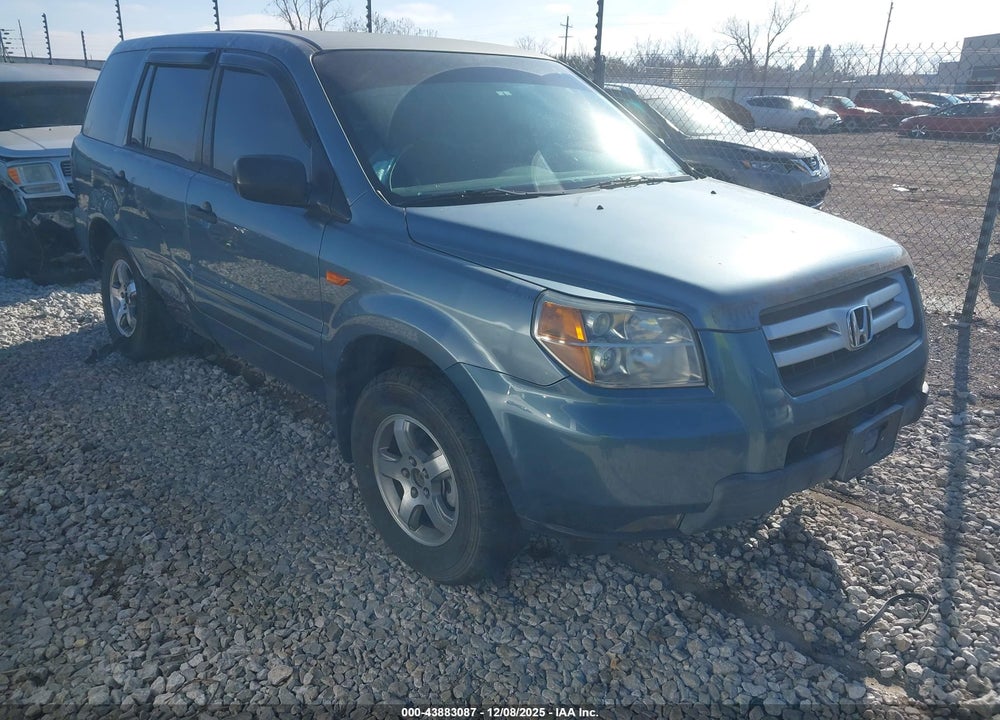 2007 HONDA PILOT LX VIN: 2HKYF18107H502539