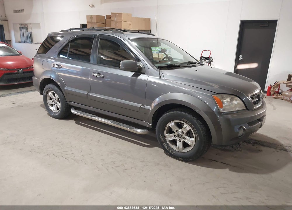 2005 KIA SORENTO EX/LX VIN: KNDJD733155377745