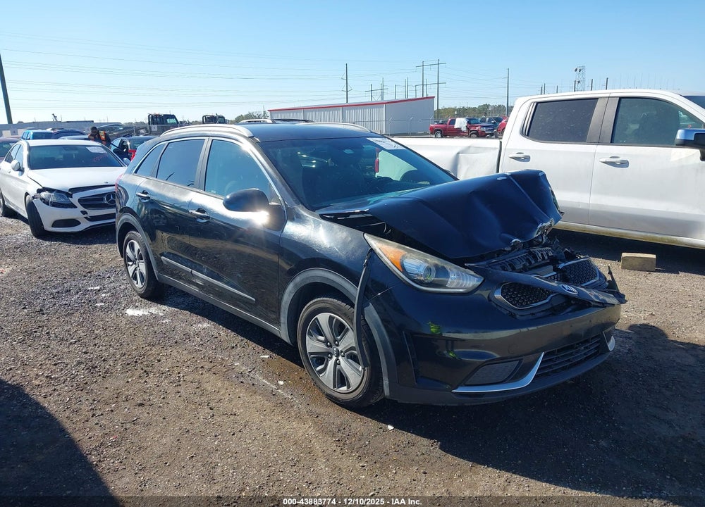2017 KIA NIRO LX VIN: KNDCB3LC0H5084981