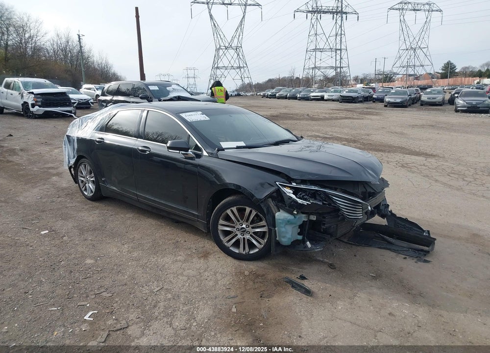 2013 LINCOLN MKZ VIN: 3LN6L2G98DR802167