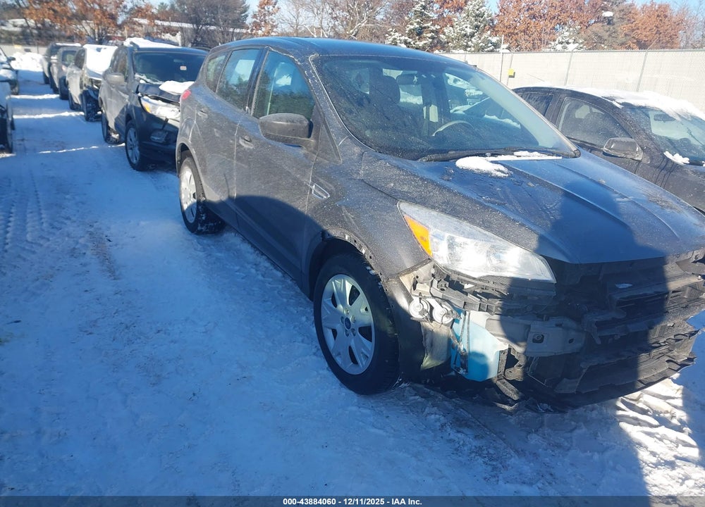 2014 FORD ESCAPE S VIN: 1FMCU0F71EUC75930
