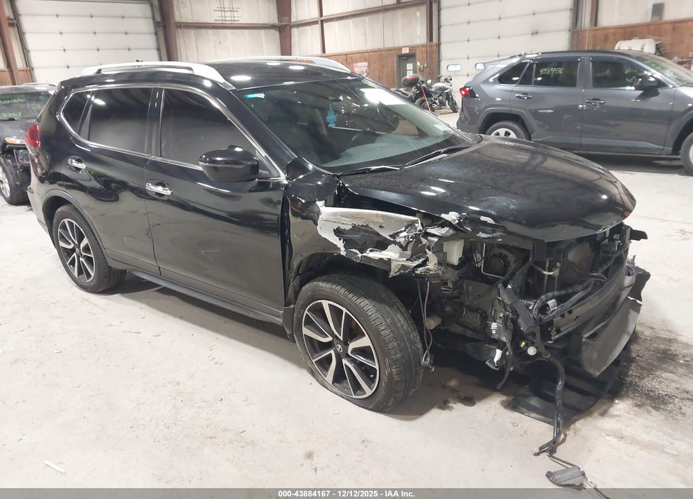 2019 NISSAN ROGUE SV VIN: JN8AT2MV2KW374918