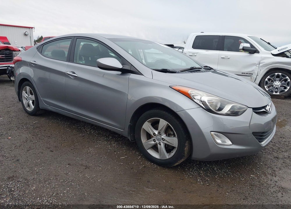 2013 HYUNDAI ELANTRA GLS VIN: KMHDH4AEXDU946791