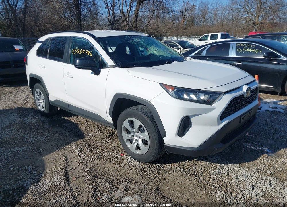 2019 TOYOTA RAV4 LE VIN: 2T3F1RFV4KC046106