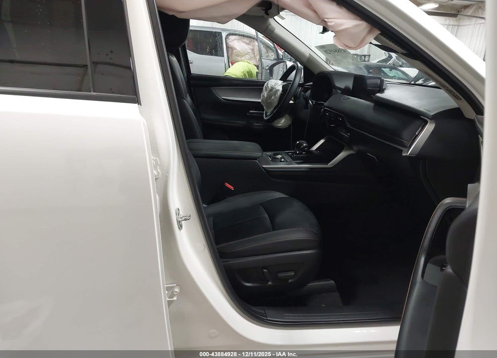 2024 MAZDA CX-90 3.3 TURBO S VIN: JM3KK1HC2R1131808
