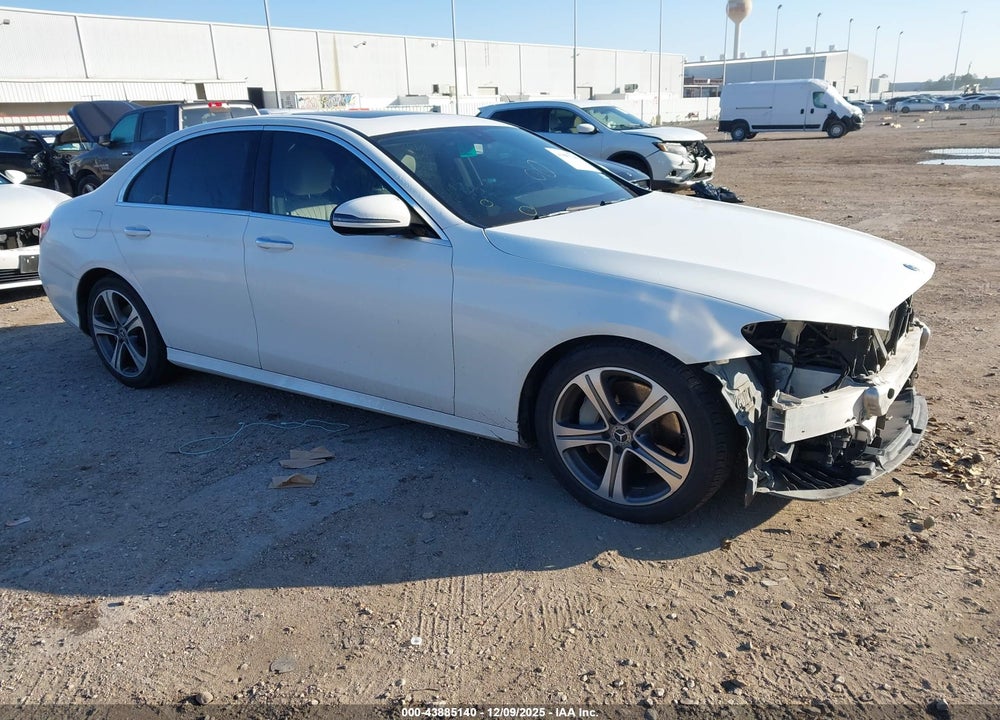 2017 MERCEDES-BENZ E 300 VIN: WDDZF4JBXHA272810