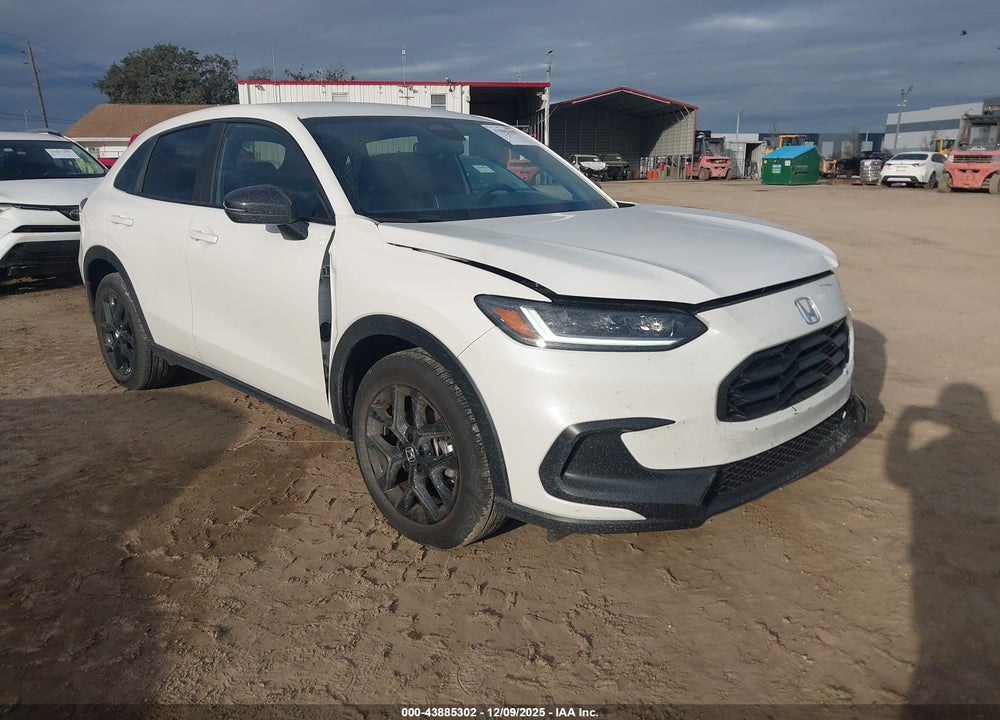 2024 HONDA HR-V 2WD SPORT/2WD SPORT W/O BSI VIN: 3CZRZ1H51RM743693