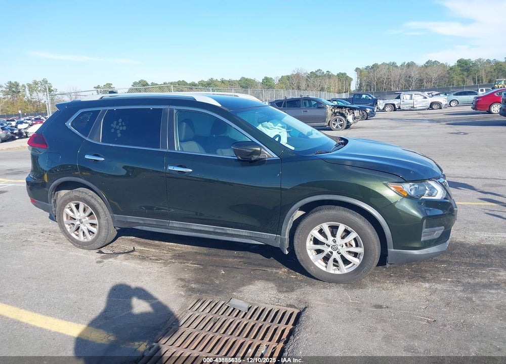 2018 NISSAN ROGUE SV VIN: 5N1AT2MV6JC821175