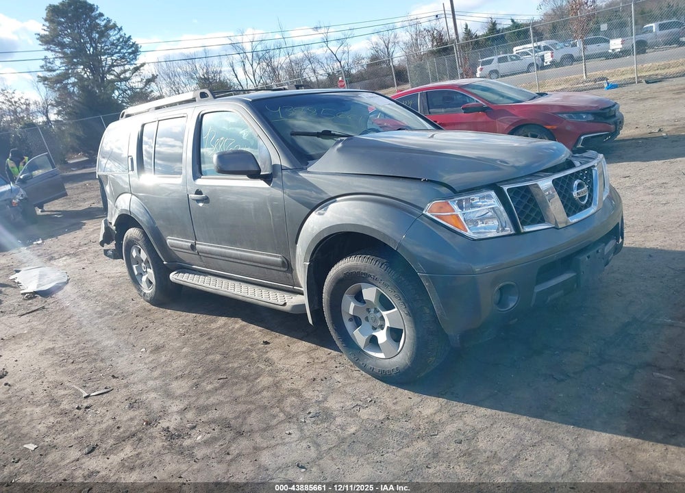 2005 NISSAN PATHFINDER SE VIN: 5N1AR18W35C770235