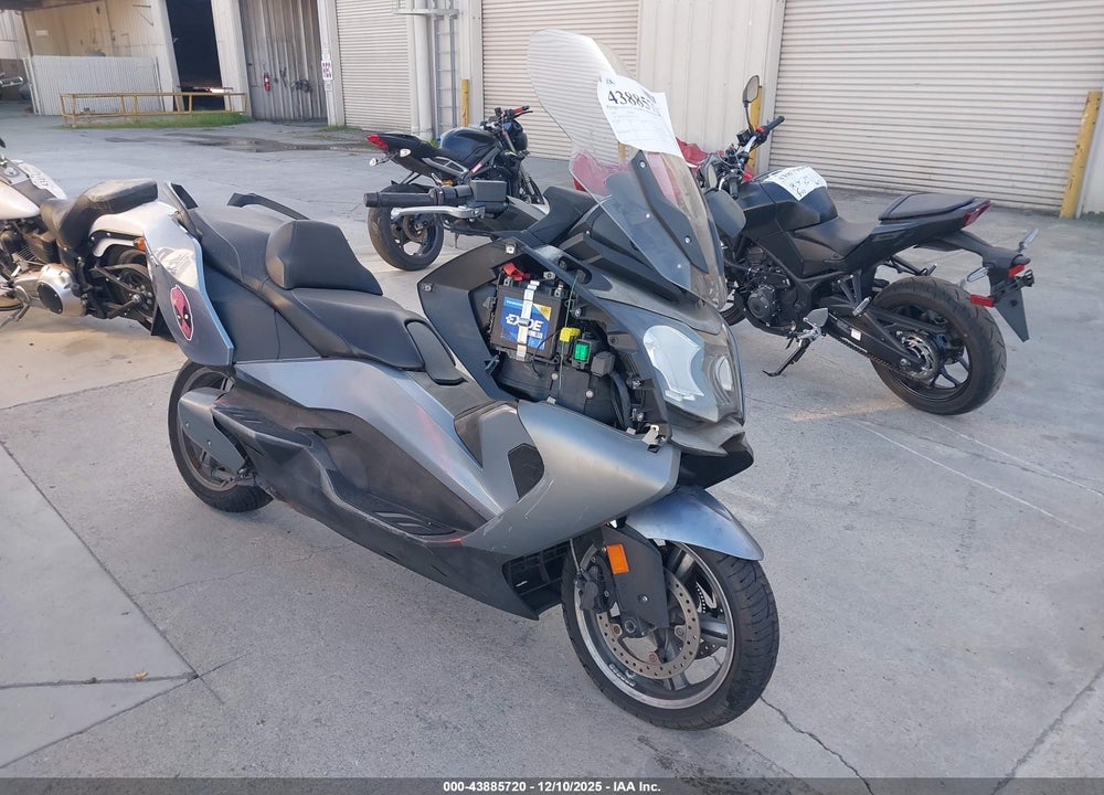 2014 BMW C650 GT VIN: WB1013402EZT97154