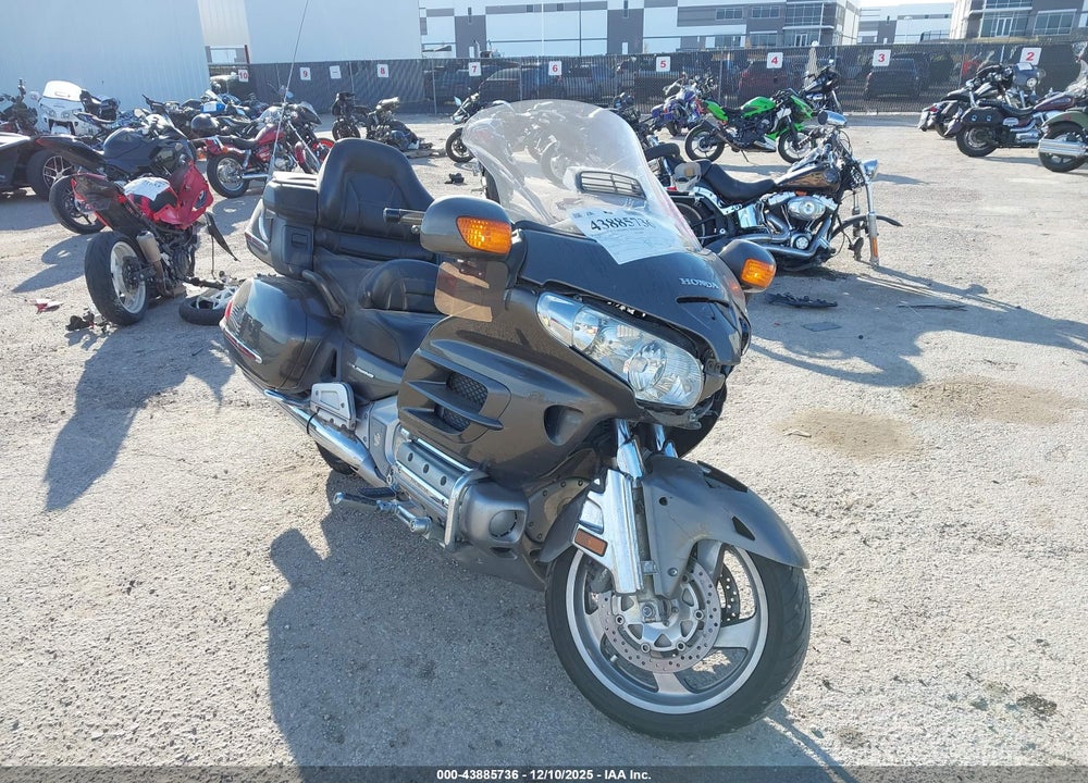 2010 HONDA GL1800 VIN: 1HFSC47GXAA907477