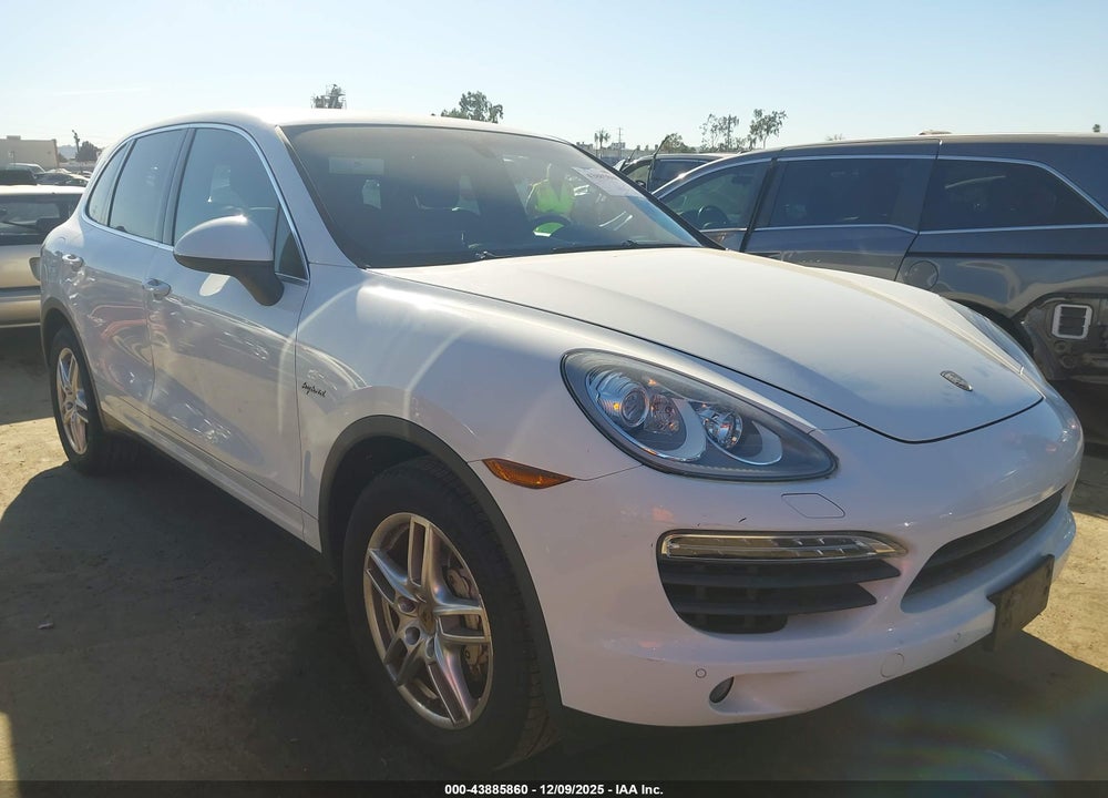 2014 PORSCHE CAYENNE HYBRID S VIN: WP1AE2A26ELA51413