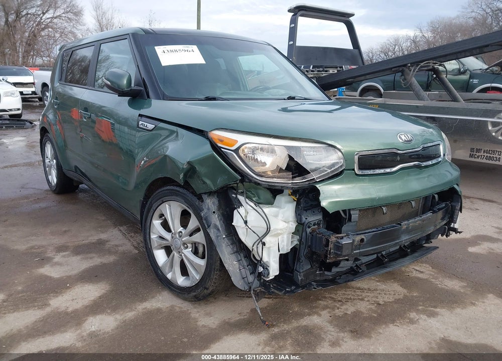 2014 KIA SOUL + VIN: KNDJP3A5XE7049197