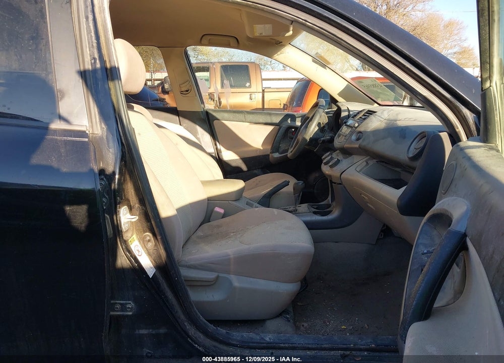 2008 TOYOTA RAV4 VIN: JTMZD33V586053404