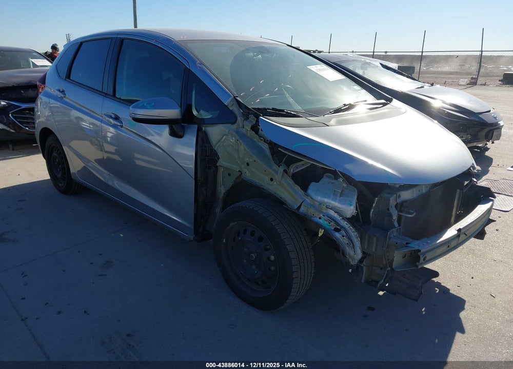 2019 HONDA FIT LX VIN: 3HGGK5H48KM727496