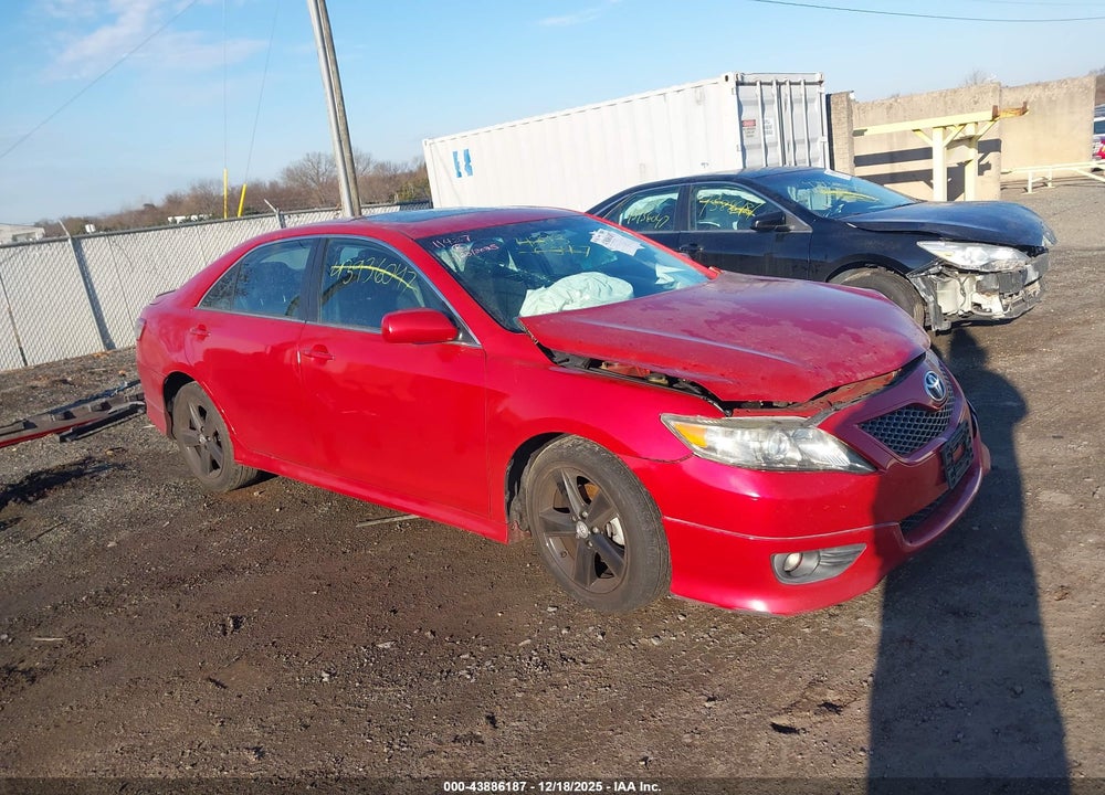 2011 TOYOTA CAMRY SE VIN: 4T1BF3EK6BU687012