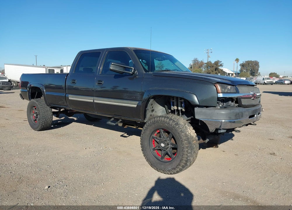 2003 CHEVROLET SILVERADO 2500HD LS VIN: 1GCHK23U63F194610