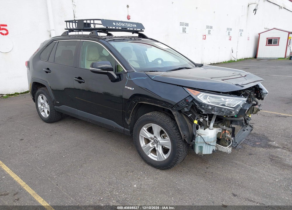 2019 TOYOTA RAV4 HYBRID XLE VIN: 2T3RWRFV1KW014579