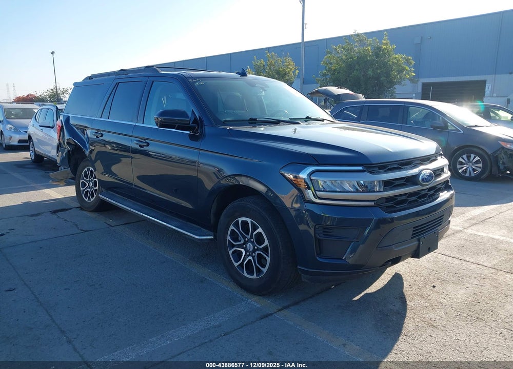2023 FORD EXPEDITION XLT MAX VIN: 1FMJK1J85PEA47736