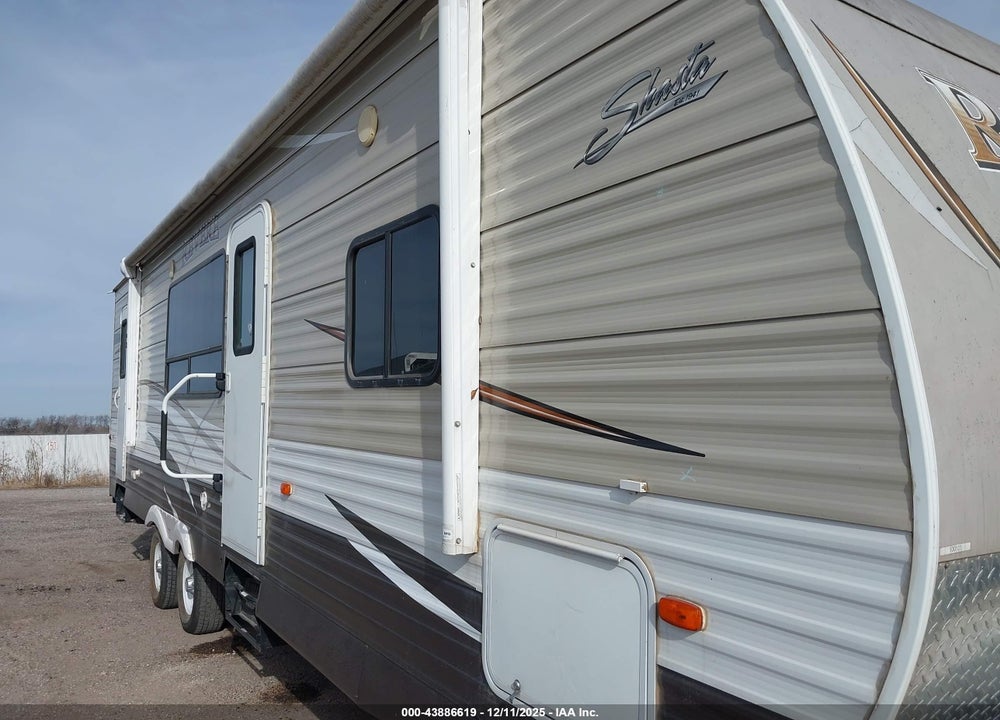 2018 FOREST RIVER SHASTA REVERE 29SK VIN: 5ZT2SHUB2JE010285