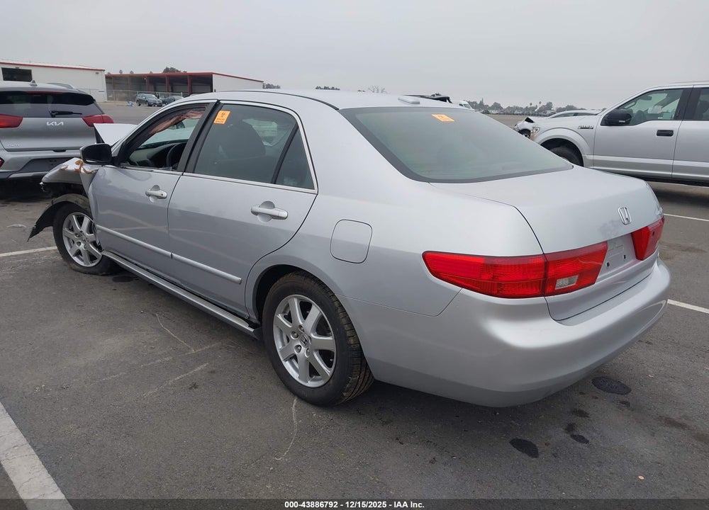 2005 HONDA ACCORD 3.0 EX VIN: 1HGCM66545A026577