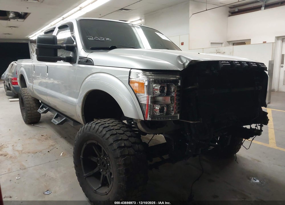 2011 FORD F-250 LARIAT VIN: 1FT7W2BT5BEB74782