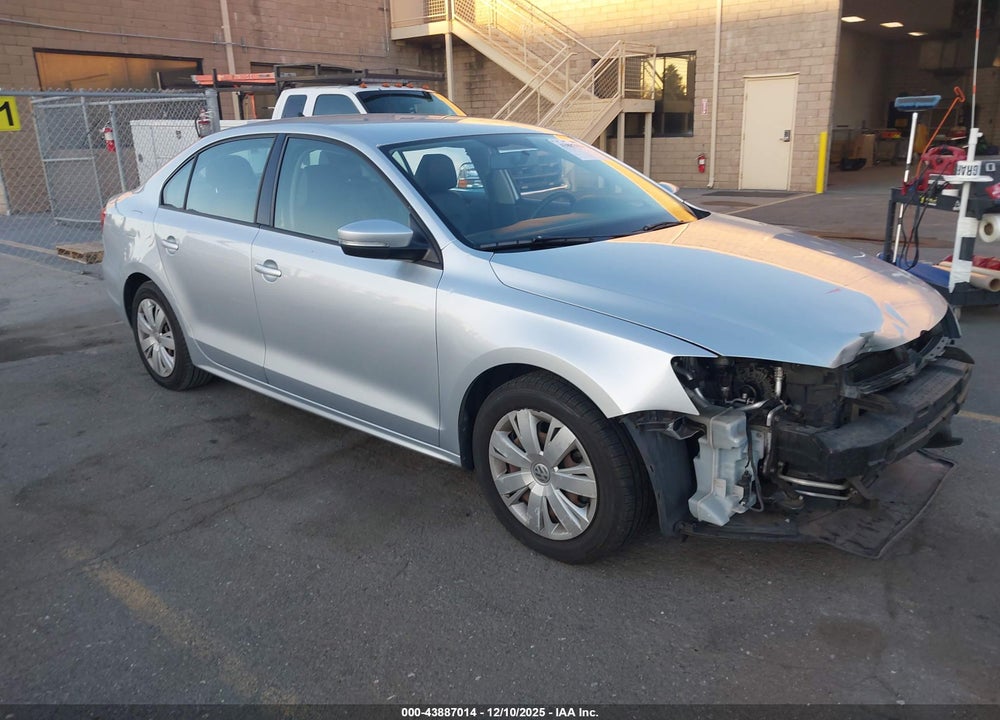 2014 VOLKSWAGEN JETTA 1.8T SE VIN: 3VWD17AJ3EM301085