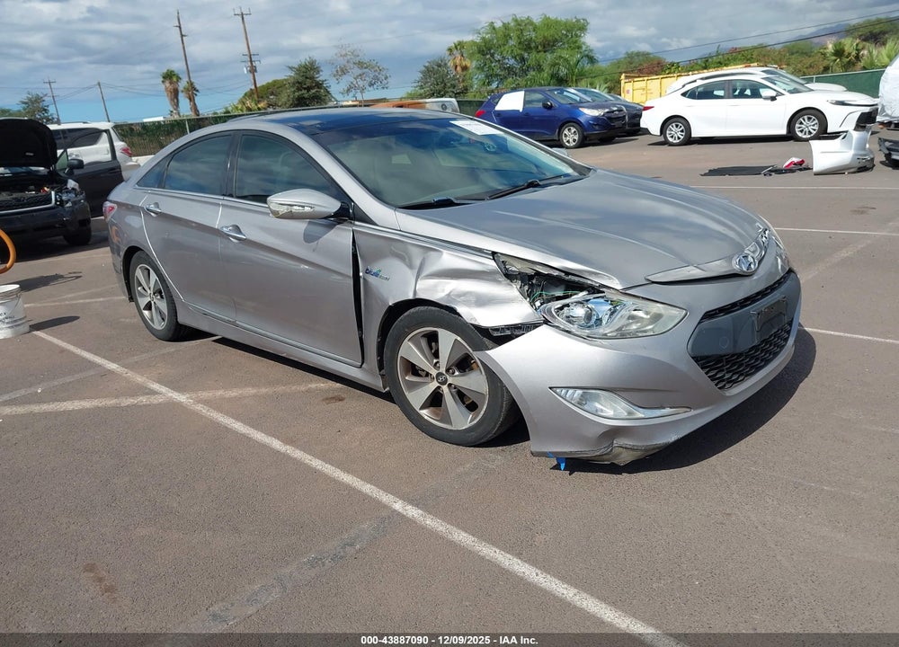 2011 HYUNDAI SONATA HYBRID VIN: KMHEC4A48BA000505