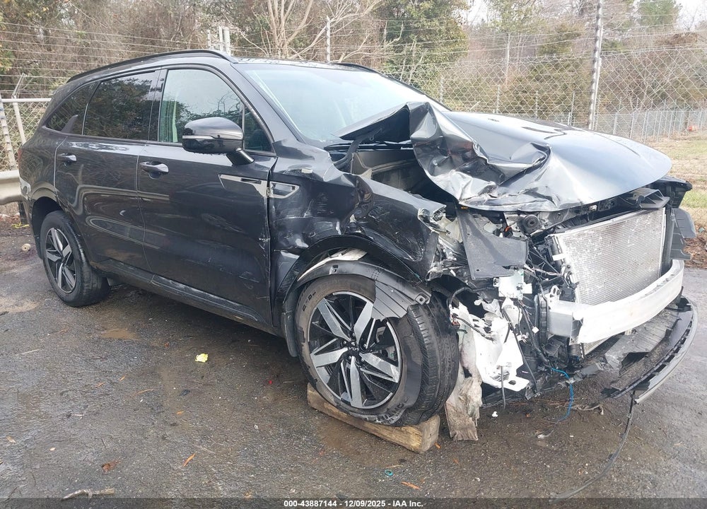 2022 KIA SORENTO S VIN: 5XYRL4LC7NG125221