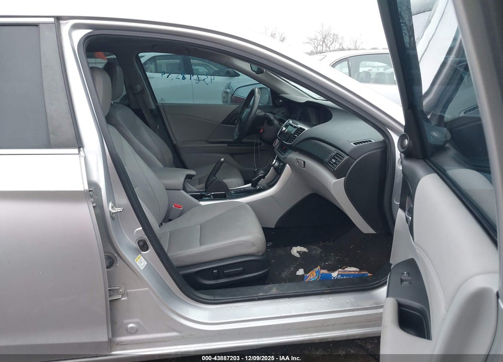 2014 HONDA ACCORD EX-L VIN: 1HGCR2F83EA245972