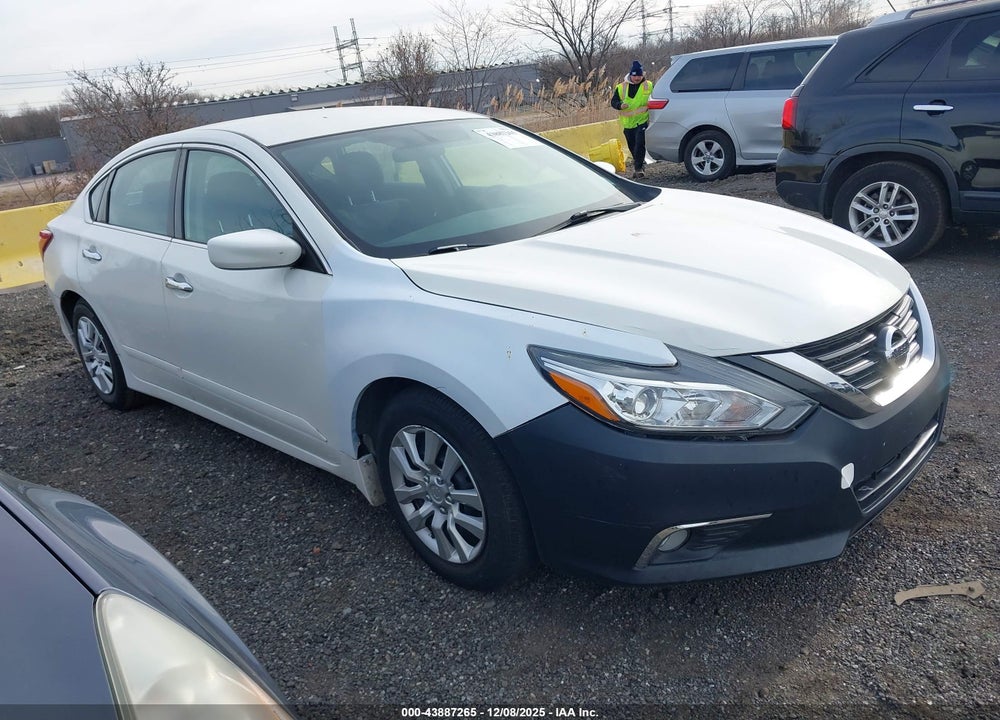 2017 NISSAN ALTIMA 2.5 S VIN: 1N4AL3AP8HC252359