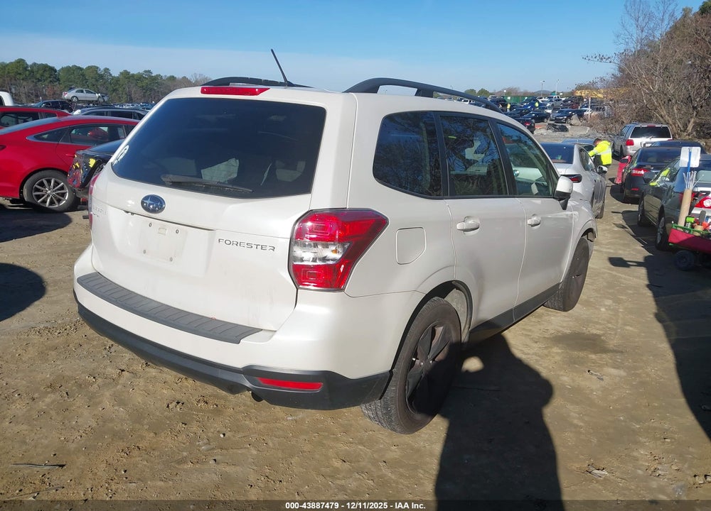 2015 SUBARU FORESTER 2.5I PREMIUM VIN: JF2SJADC1FH443365
