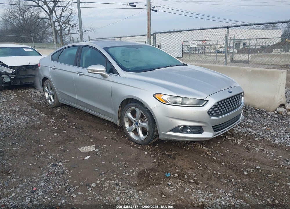 2013 FORD FUSION SE VIN: 3FA6P0HR4DR161200