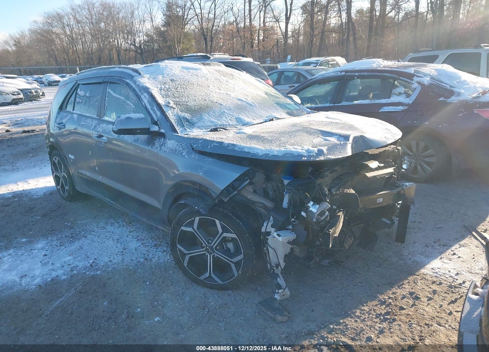 2023 KIA NIRO EX TOURING VIN: KNDCR3LE3P5046625