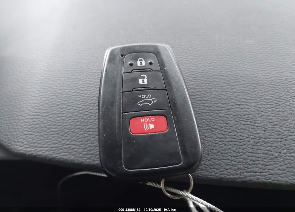 2024 TOYOTA RAV4 HYBRID XLE VIN: 2T3RWRFV5RW199424