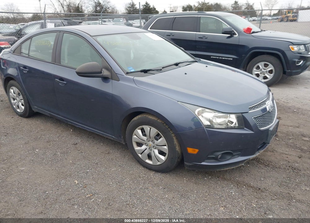 2014 CHEVROLET CRUZE LS AUTO VIN: 1G1PA5SG2E7467284