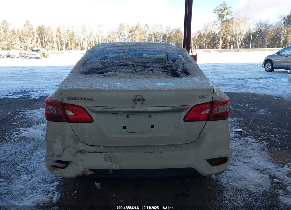 2018 NISSAN SENTRA SV VIN: 3N1AB7AP5JY226273