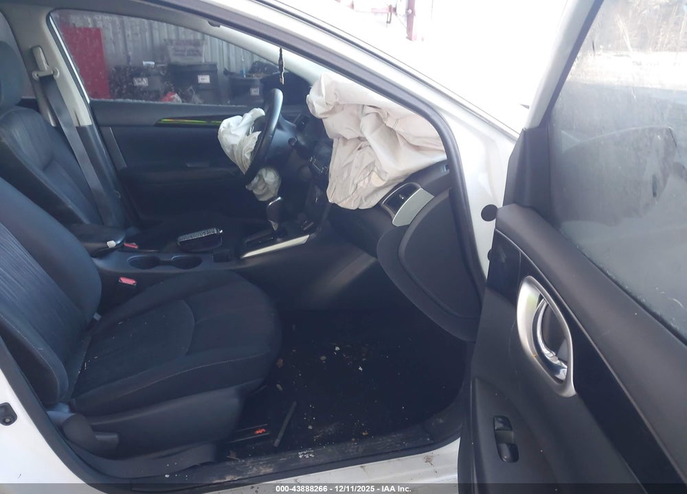 2018 NISSAN SENTRA SV VIN: 3N1AB7AP5JY226273