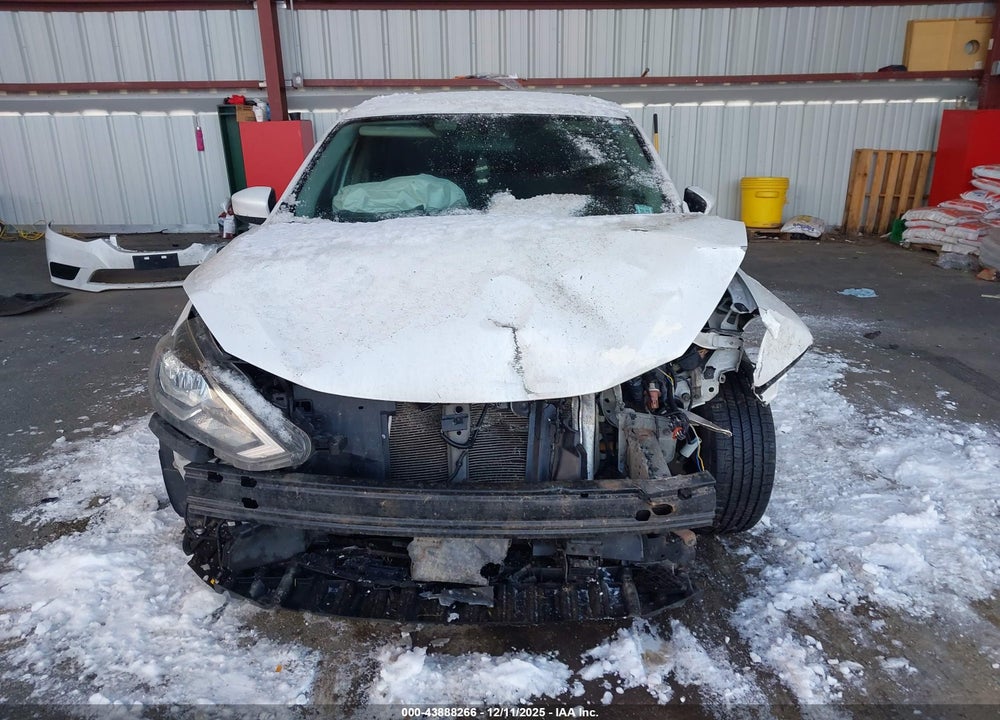 2018 NISSAN SENTRA SV VIN: 3N1AB7AP5JY226273