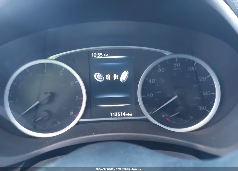 2018 NISSAN SENTRA SV VIN: 3N1AB7AP5JY226273