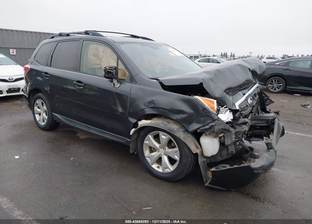 2015 SUBARU FORESTER 2.5I PREMIUM VIN: JF2SJAFCXFH422575