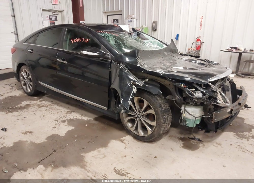 2014 HYUNDAI SONATA SE VIN: 5NPEC4AC6EH945283