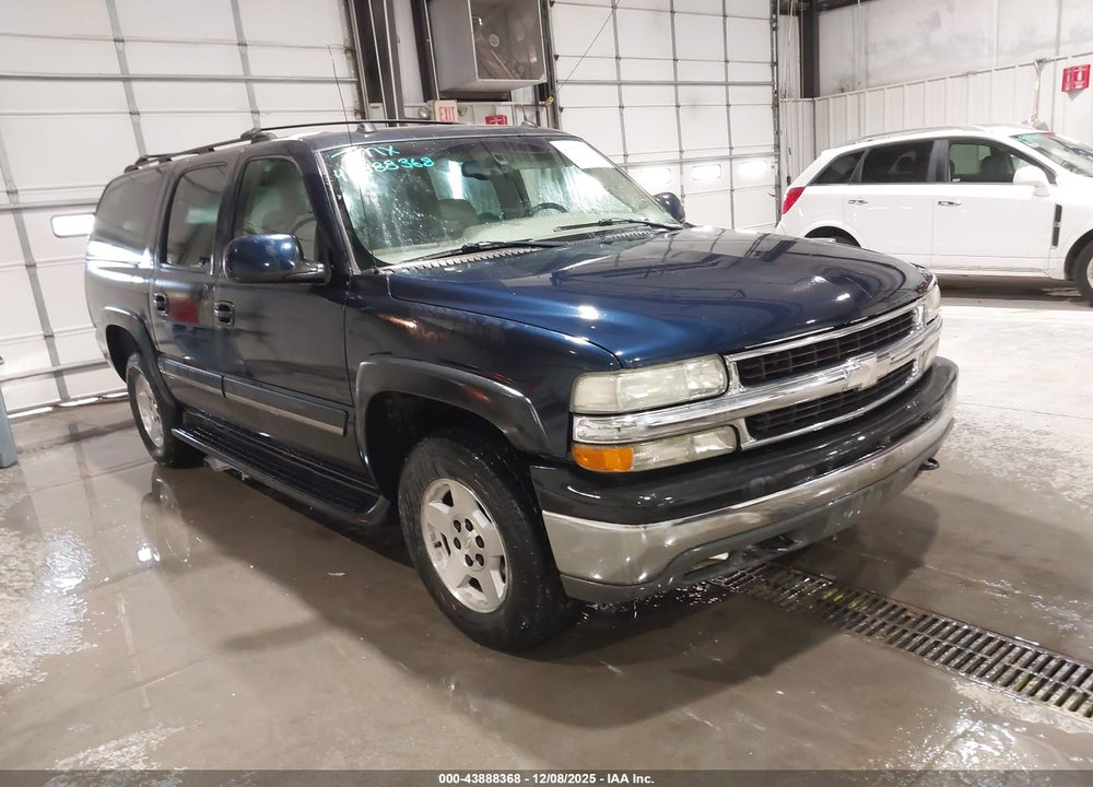 2004 CHEVROLET SUBURBAN 1500 LT VIN: 1GNFK16T04J264435
