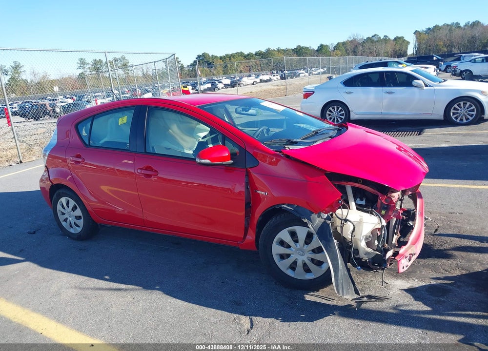 2013 TOYOTA PRIUS C TWO VIN: JTDKDTB34D1535256