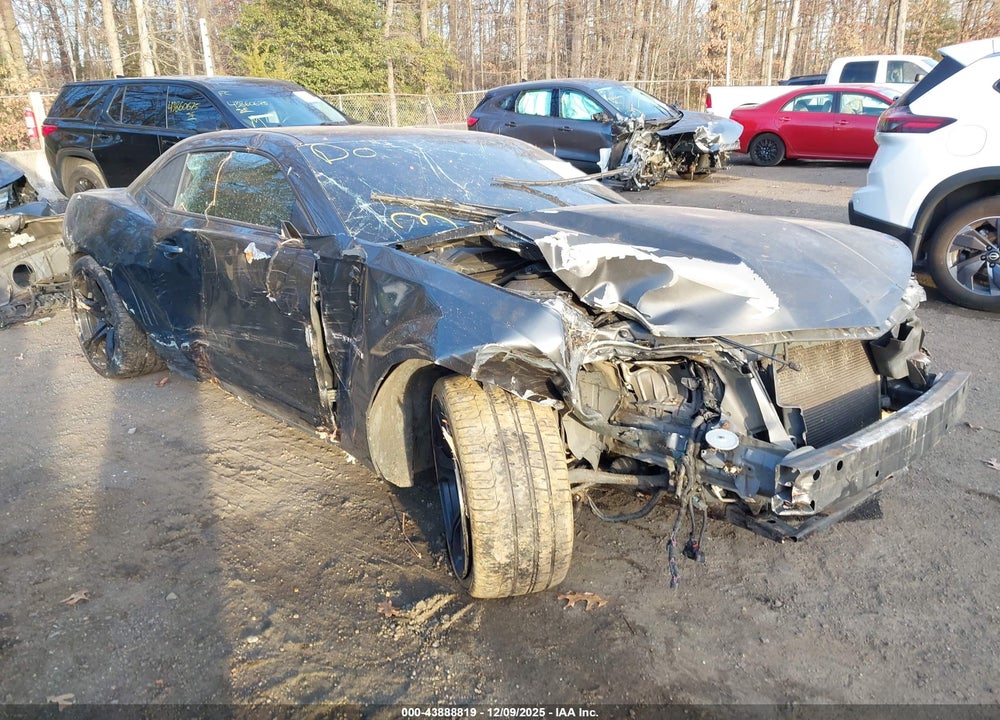 2010 CHEVROLET CAMARO 2SS VIN: 2G1FK1EJ6A9120140