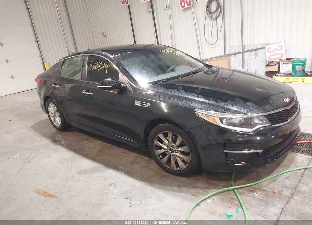 2016 KIA OPTIMA LX VIN: 5XXGT4L33GG059832