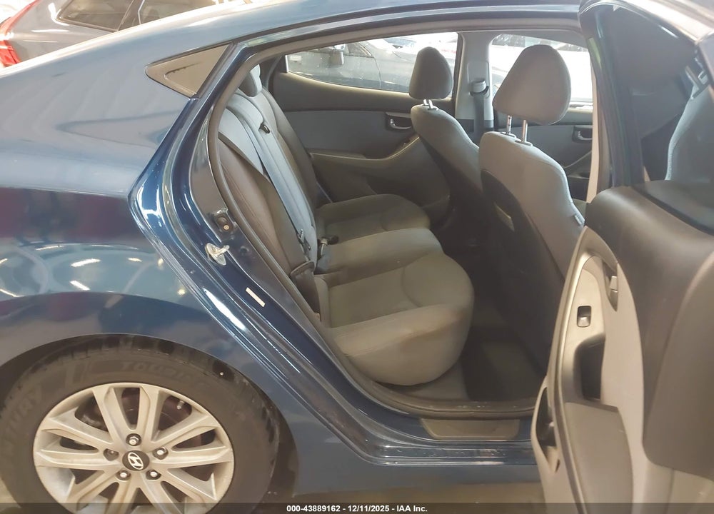 2016 HYUNDAI ELANTRA SE VIN: KMHDH4AE5GU501931