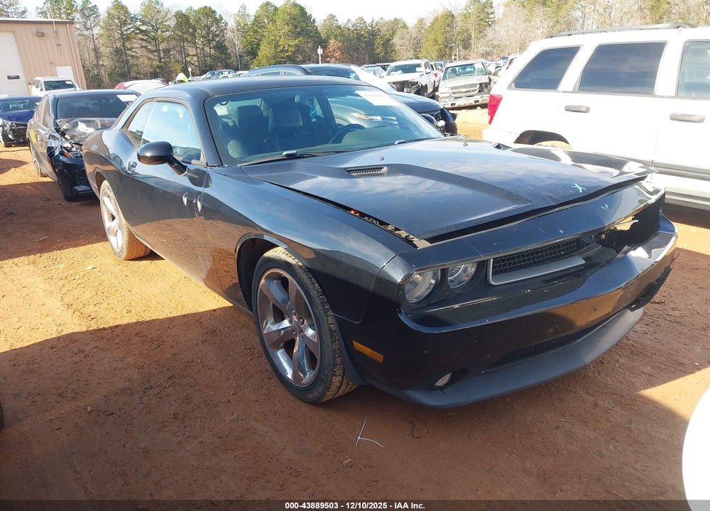 2014 DODGE CHALLENGER SXT PLUS VIN: 2C3CDYAG4EH139938