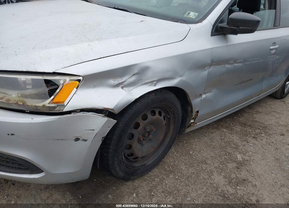 2012 VOLKSWAGEN JETTA 2.0L S VIN: 3VW2K7AJ7CM400039