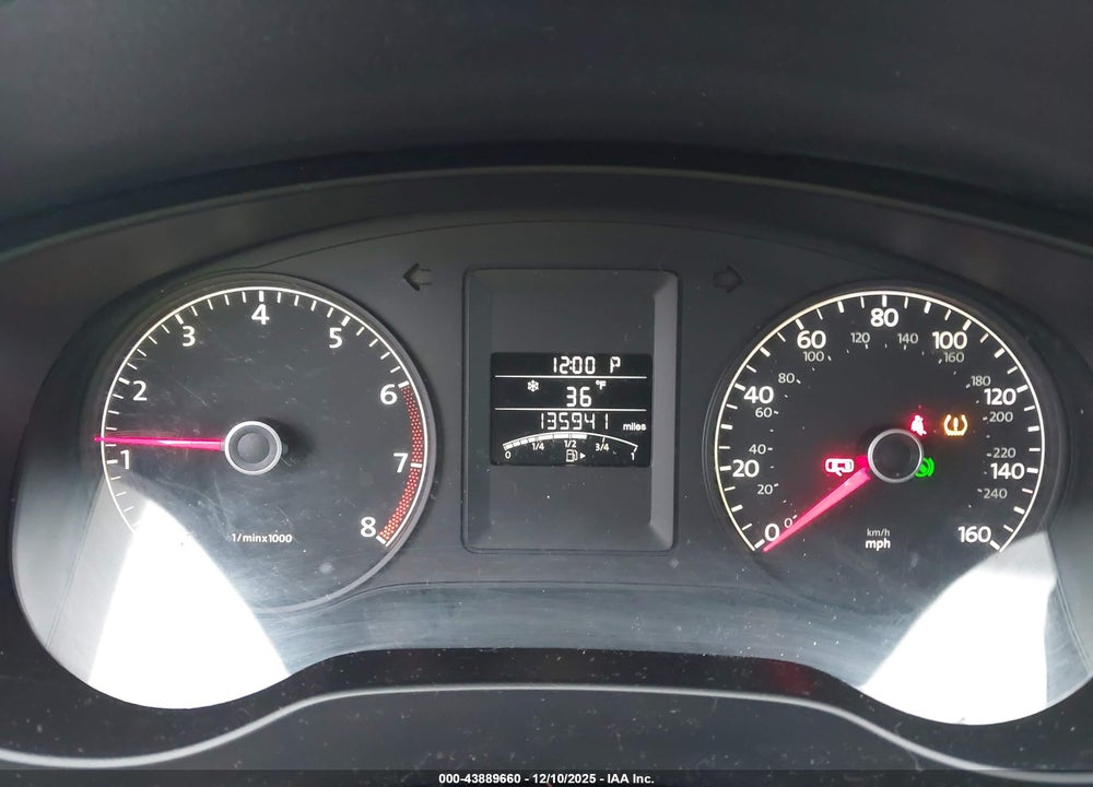2012 VOLKSWAGEN JETTA 2.0L S VIN: 3VW2K7AJ7CM400039